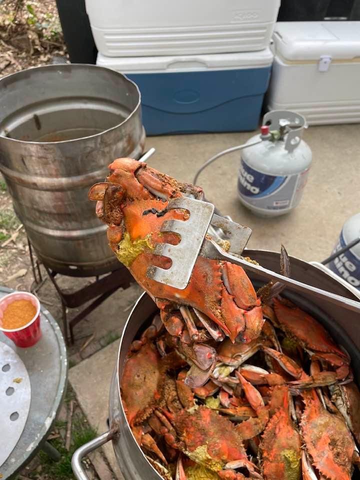 Steamed crabs J.O. spice Gambrills MD Cooper's Crabs